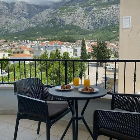 Pivac Makarska